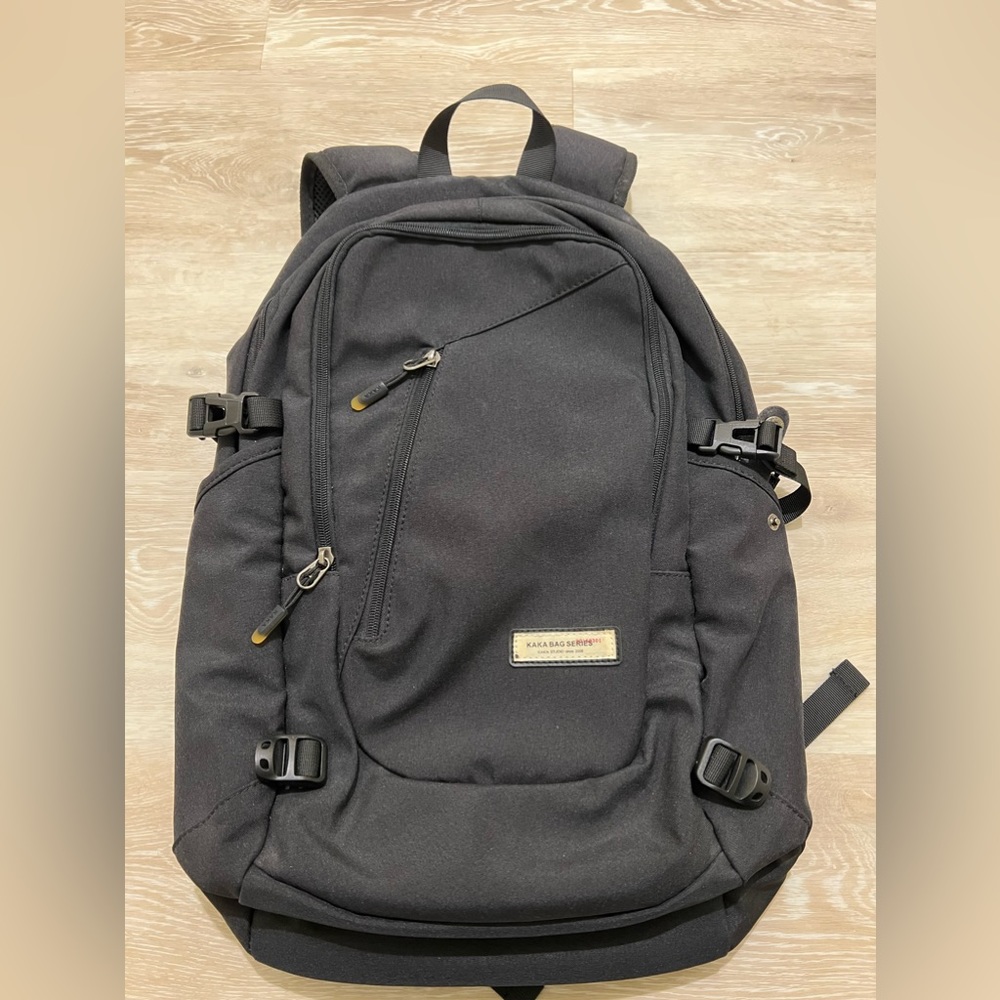 KAKA Classic Travel Backpack Laptop Backpack for 15 inch Laptop Black